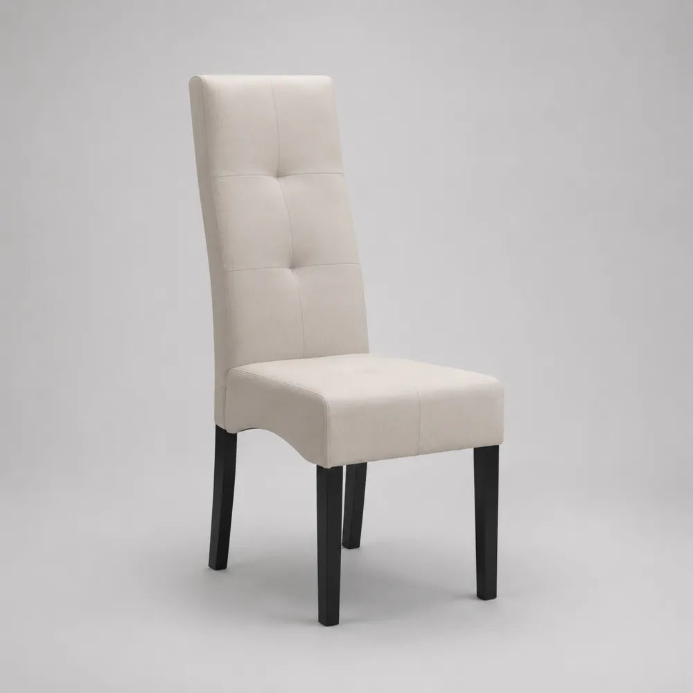 Chaise de salle à manger rembourrée en PU beige avec dossier capitonné et pieds noirs 45 x 58 x 102 cm
